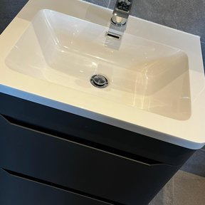 After Builders Cleaning Bow E15